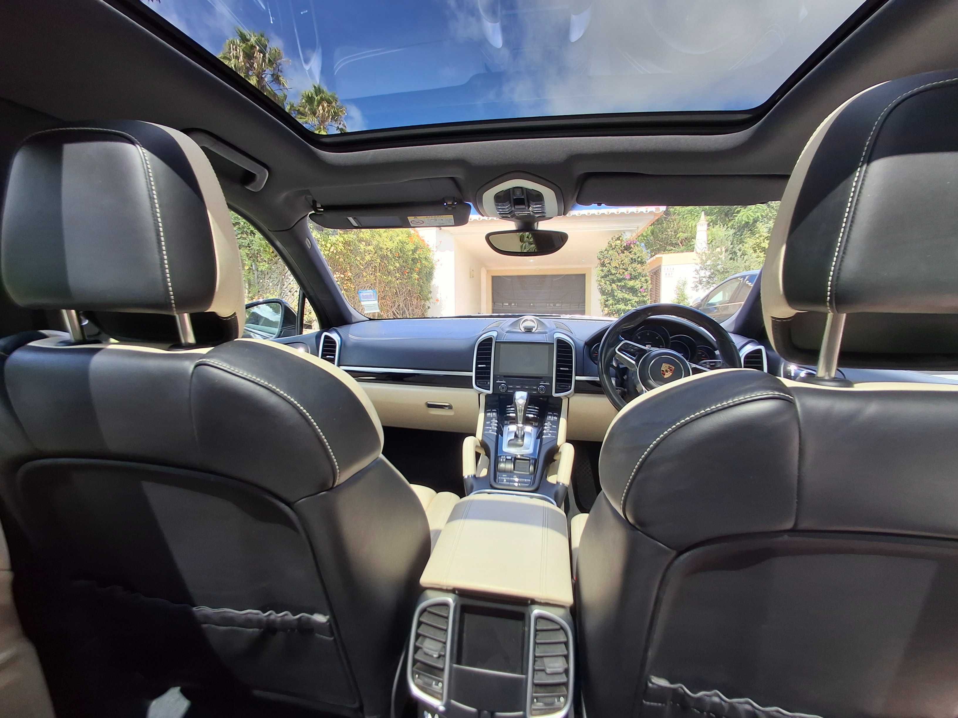 Porsche Cayenne 3.0 V6 Platinum Edition Tipronic S