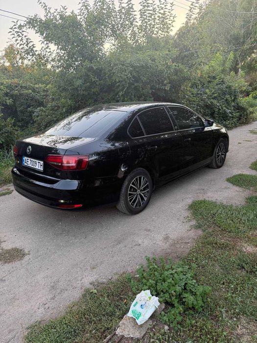 Volkswagen Jetta 1.4 TSI