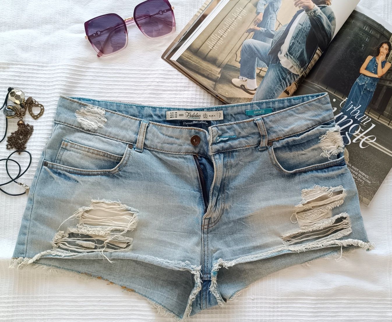 Spodenki jeansowe damskie Zara