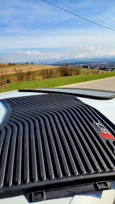 Audi S7 4G8 gumowy dywanik samochodowy, oryginał nowy!