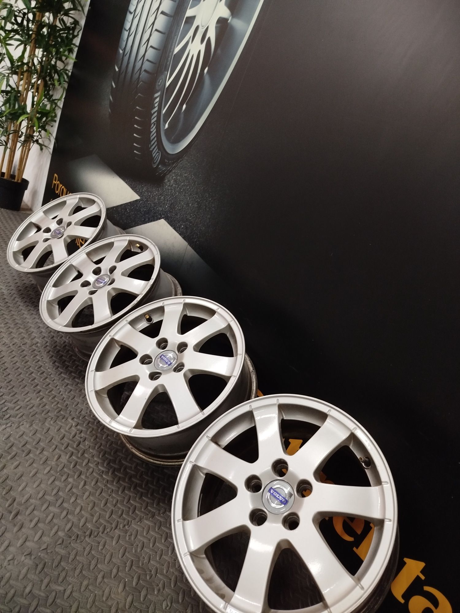 Jantes 16 Volvo originais 5/108