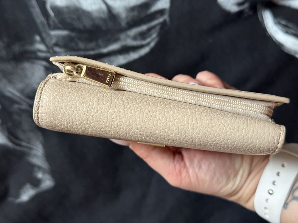 Шкіряний гаманець Furla