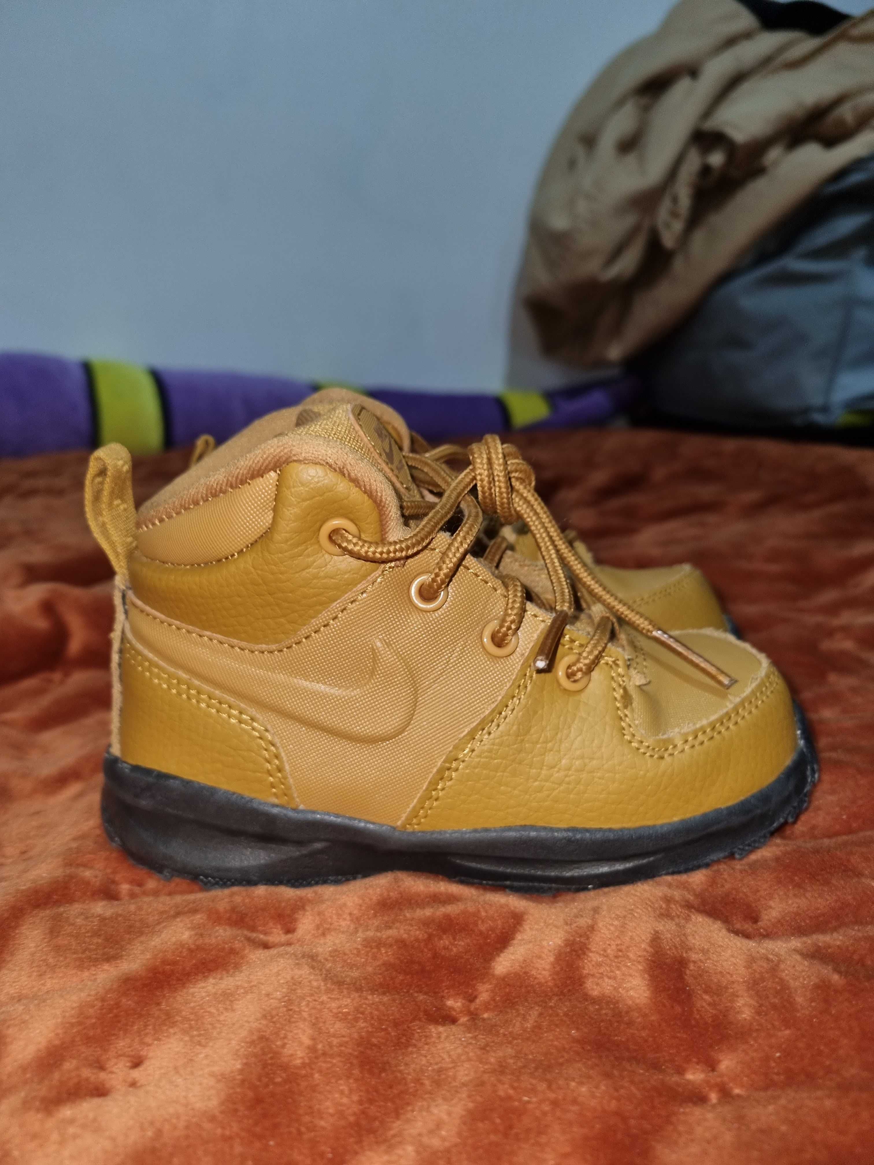 Sapatilhas / botas Nike criança