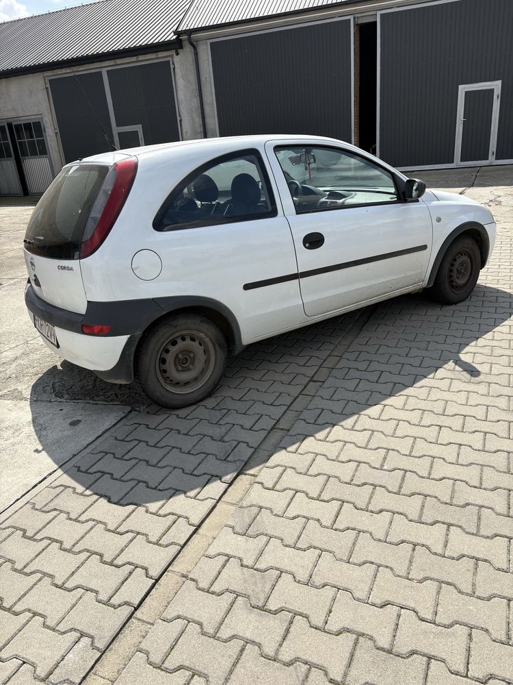 Opel corsa c 2001