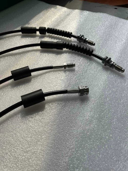 BMW F30 F31 F36 F20 F22 F34 F32 F33 Армированные тормозные шланги кт