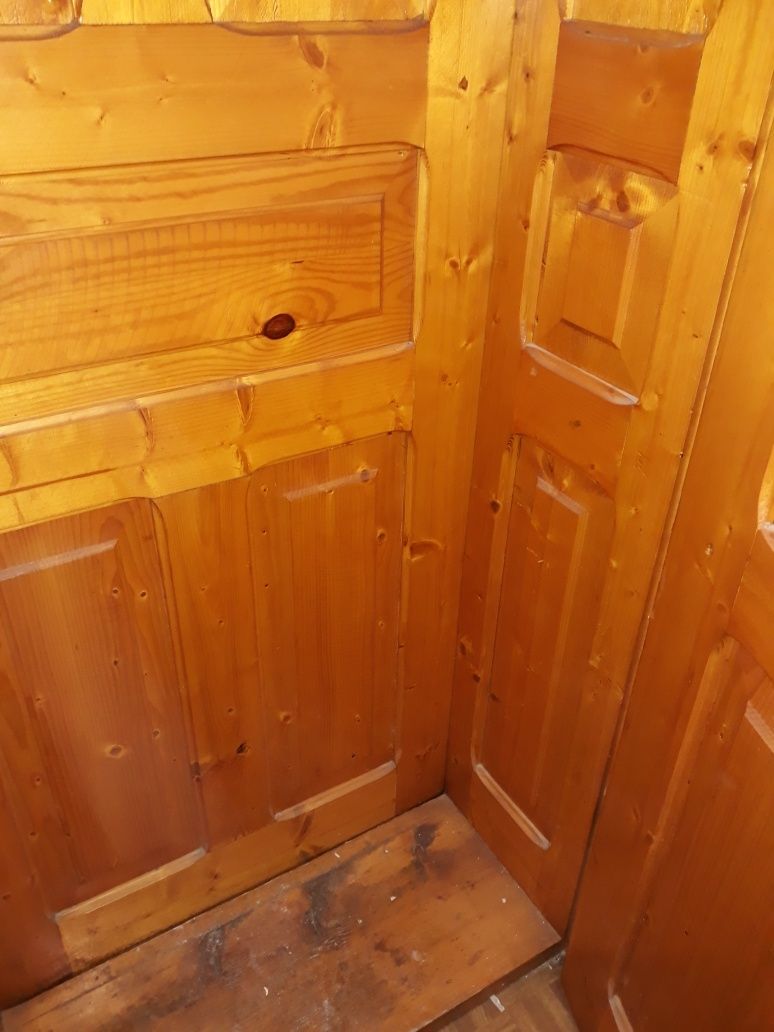 Продам вхідні подвійні деревянні двері