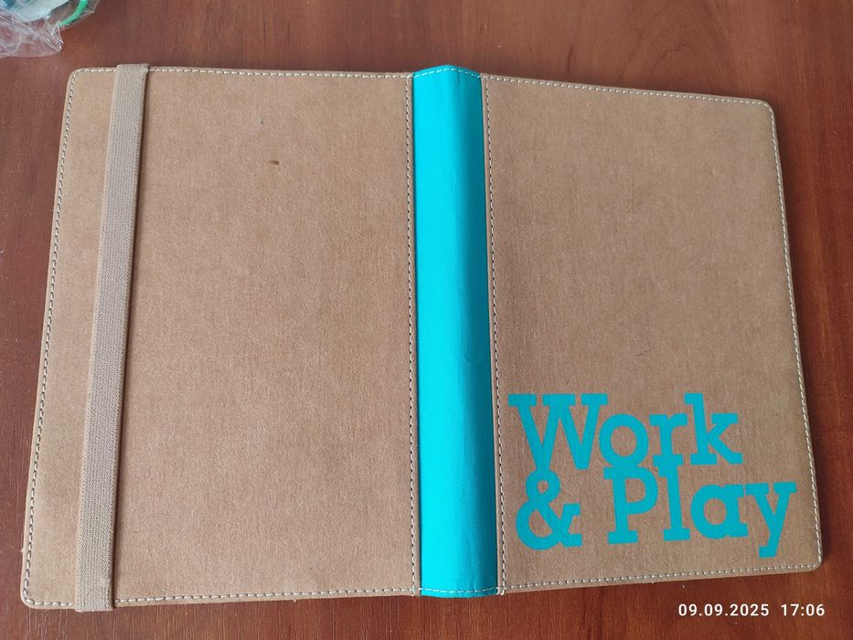 Чехол для планшета