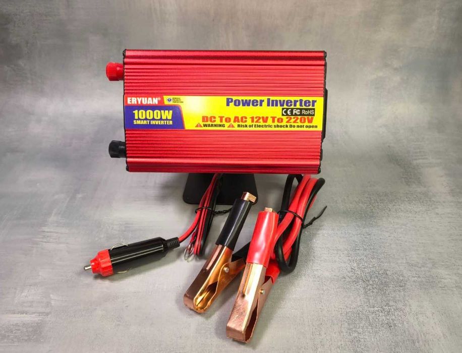 Автомобільний інвертор Power Inverter 12-220 1000W 12V UN-3054