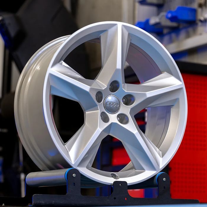 NOWE Oryginalne Felgi Audi 19 A5 A6 A7 A8 Q3 Q5 Q7