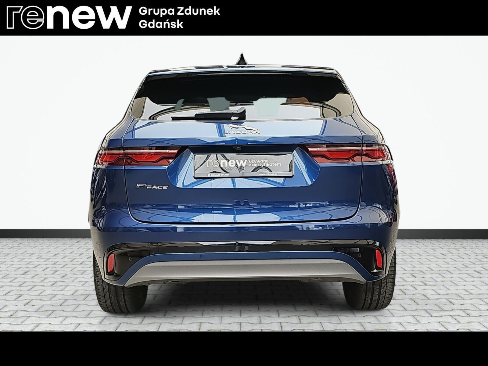 Jaguar F-Pace HSE R-Dynamic AWD 2.0 benzyna 250 KM
