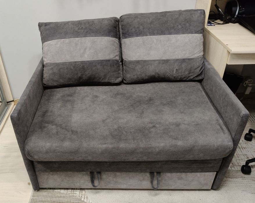 Wygodny fotel  z funkcją spania