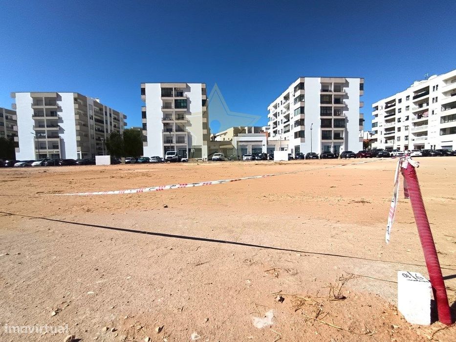 Lote Exclusivo em Lagoa - Oportunidade de Investimento no Algarve