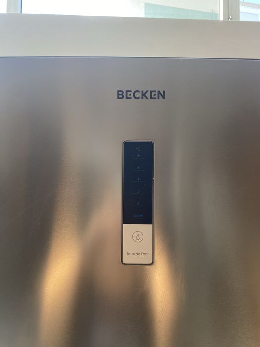 Frigorifico BECKEN
