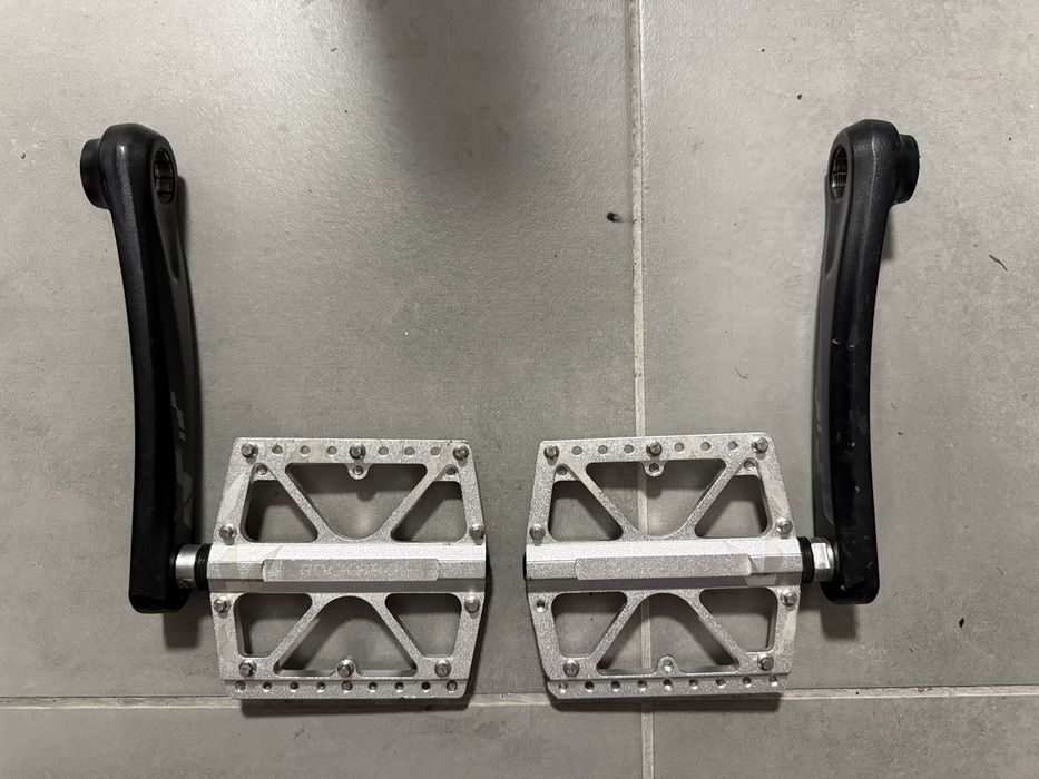 Zestaw korby Bosch CX + pedały platformowe ROCKBROS