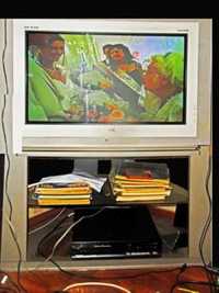 Телевизор  «Самсунг» 32дюйма (ЭЛТ) с тумбой-подставкой  и пультом