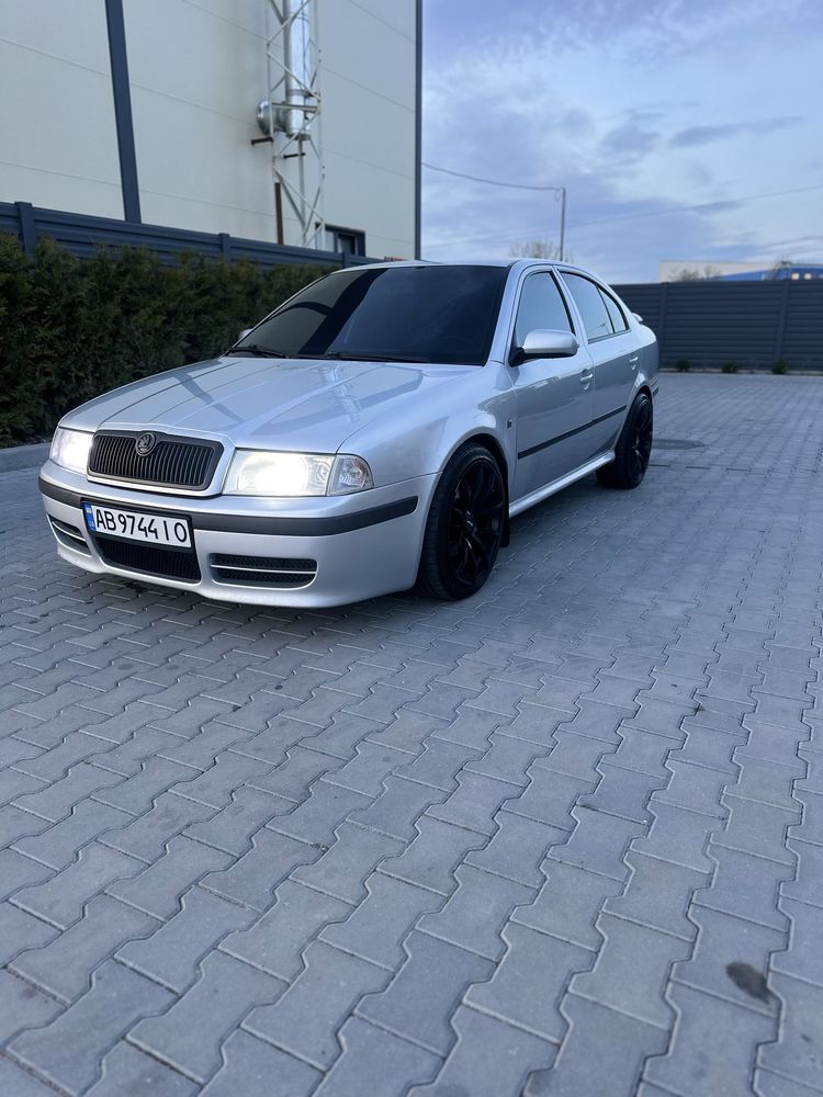 Skoda Octavia Tour WTS