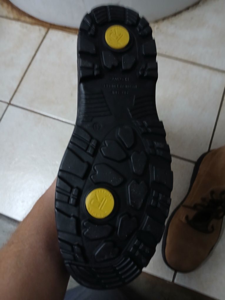 Buty robocze piaskowanie