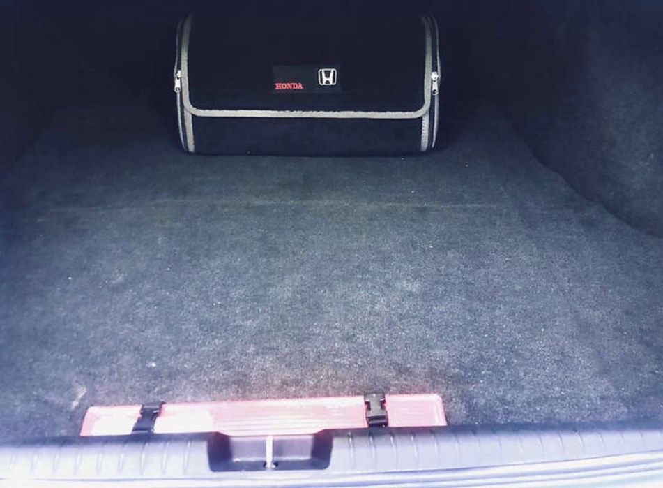 Продам Хонда Цывик 07г дв. 1.6 л, АКПП, про. 235 тыс