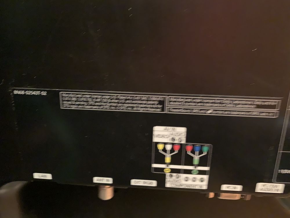 Telewizor Samsung przekatna 110 cm sprawny  dlugosc 98 cm
