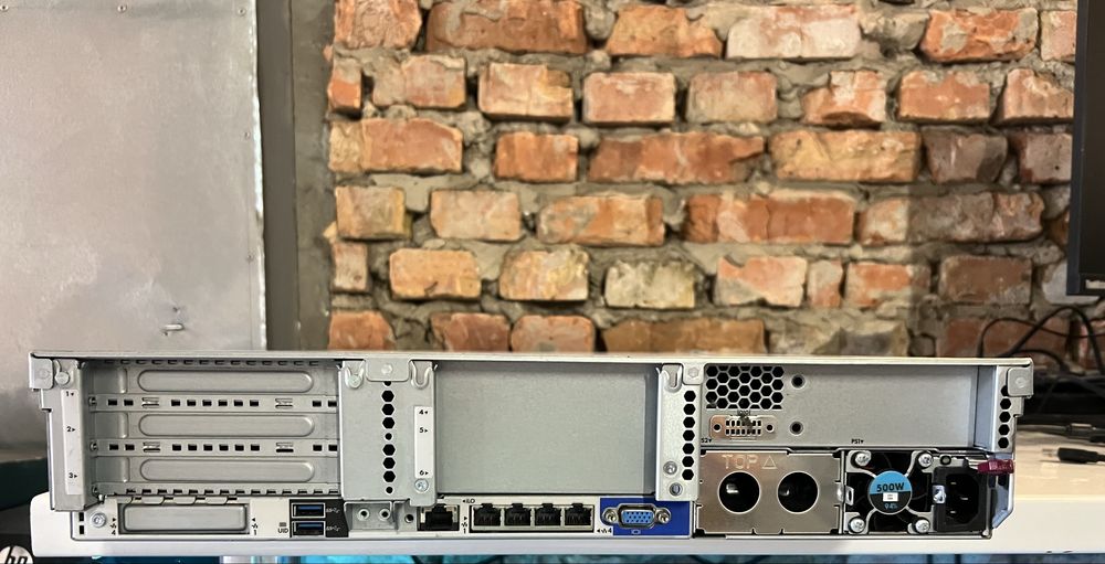 Сервер HP ProLiant DL380 Gen9 Xeon E5 2620 v4