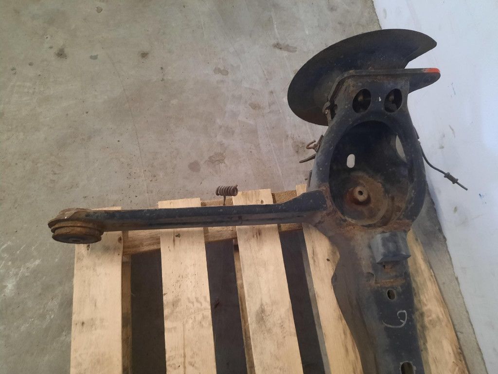 FORD FREESTAR 4.2 KAT 204KM 03-07 BELKA ZAWIESZENIA TYŁ TYLNA  4G724AA
