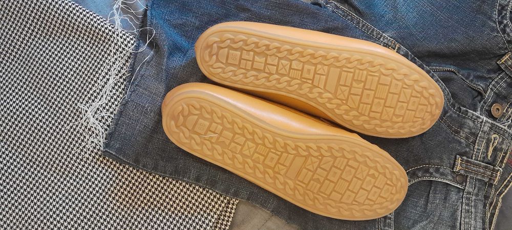 Lasocki mokasyny 39 Nowe