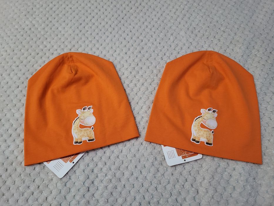 Дитячі нові демісезонні шапочки на 6міс-1,5 року. Обхват 40 см.