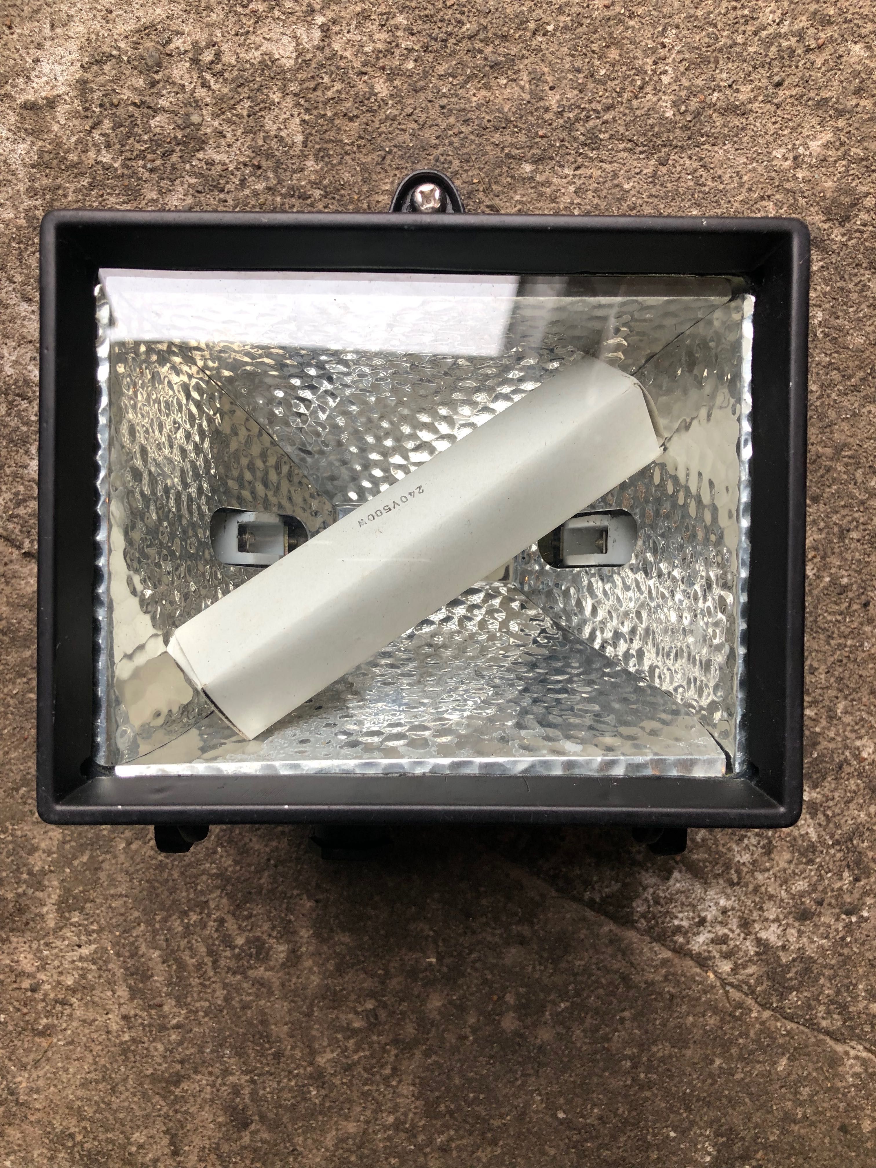 Lampy halogenowe 500 Wat