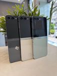 Samsung Z Flip 5 | Garantia | Retoma | Pague até 12x sem juros