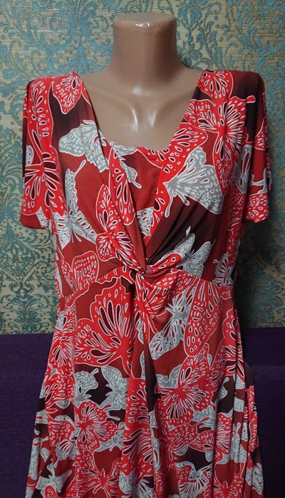 Красивое красное платье большой размер батал xl