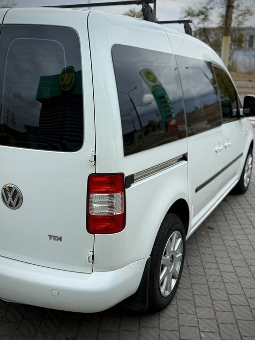 Volkswagen Caddy 1.9 Diesel ! Avtomat ! Пассажир !