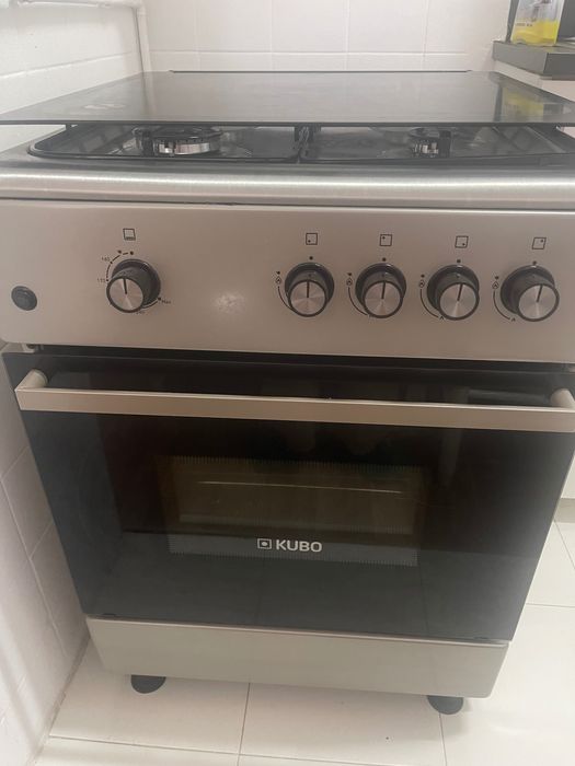 Fogão KUBO < 1 ano de uso