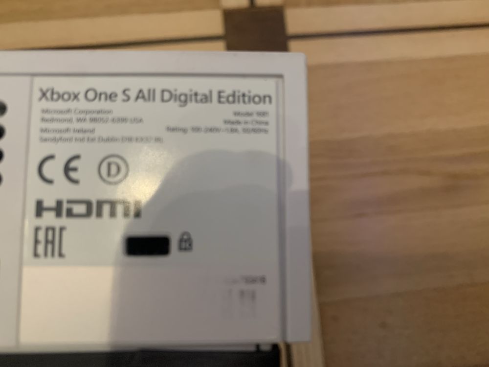 Xbox one digital edition 1Tb