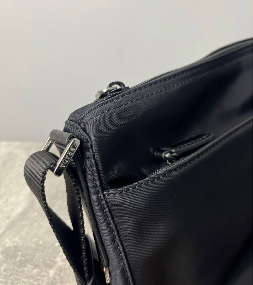 Сумка Prada Re-Nylon 1BC421 нейлонова чорна чоловіча