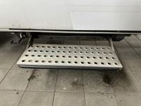 Подножка выдвижная на боковую дверь Mercedes Sprinter, VW Crafter