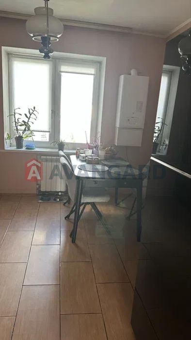 Продам большую 3 к. Чешку Победа 5