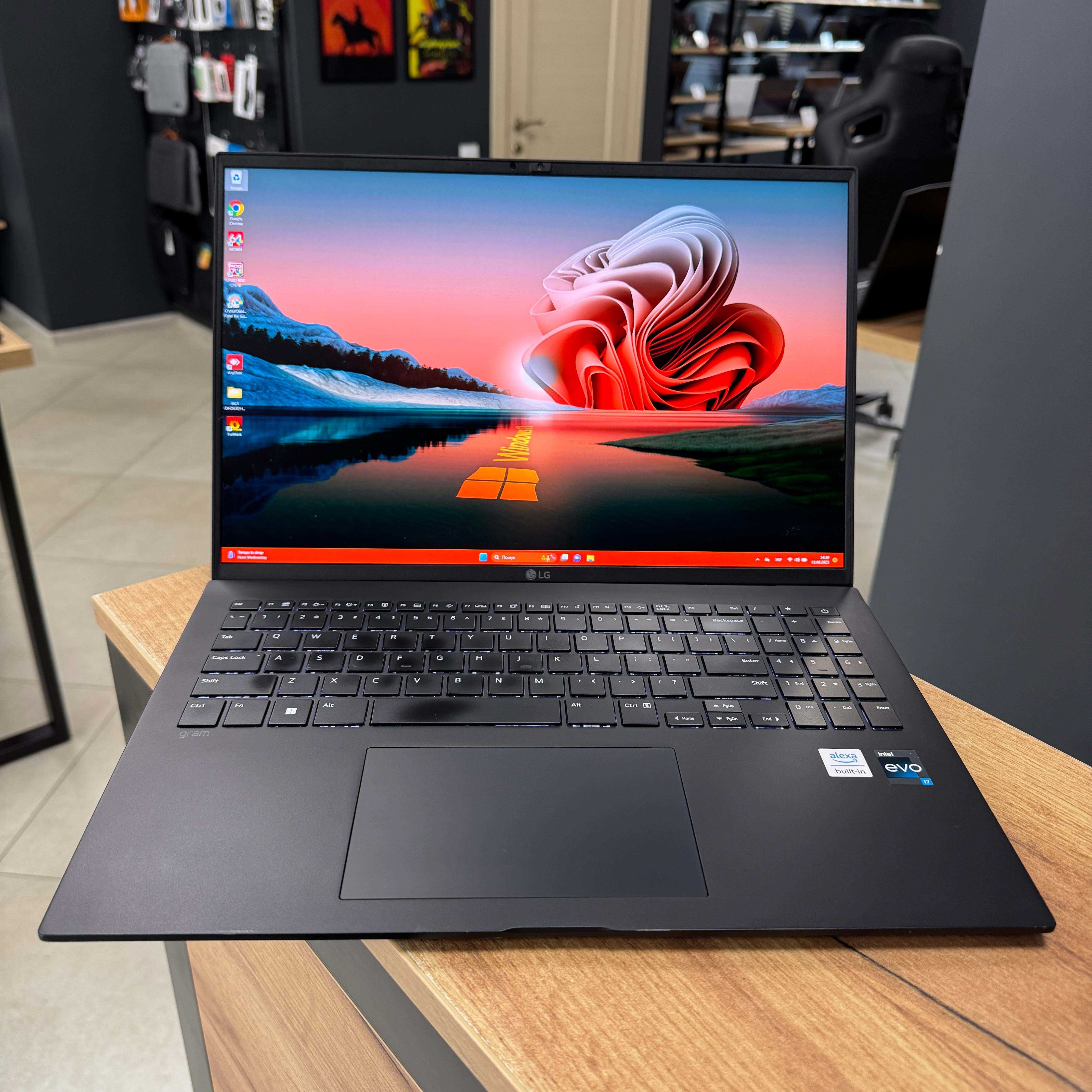 Ультрабук LG gram 16 [2К IPS] - i7 1260P 12 ядер/Intel Iris Xe/16 DDR5