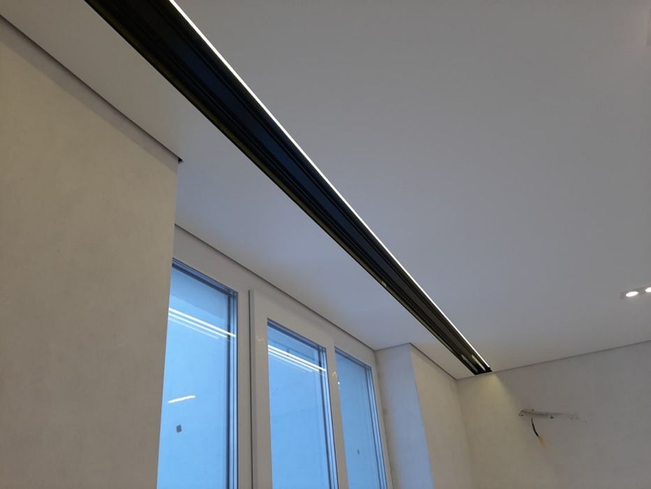 Натяжние потолки пистолет звягель новоград матовие сатин глянць матові