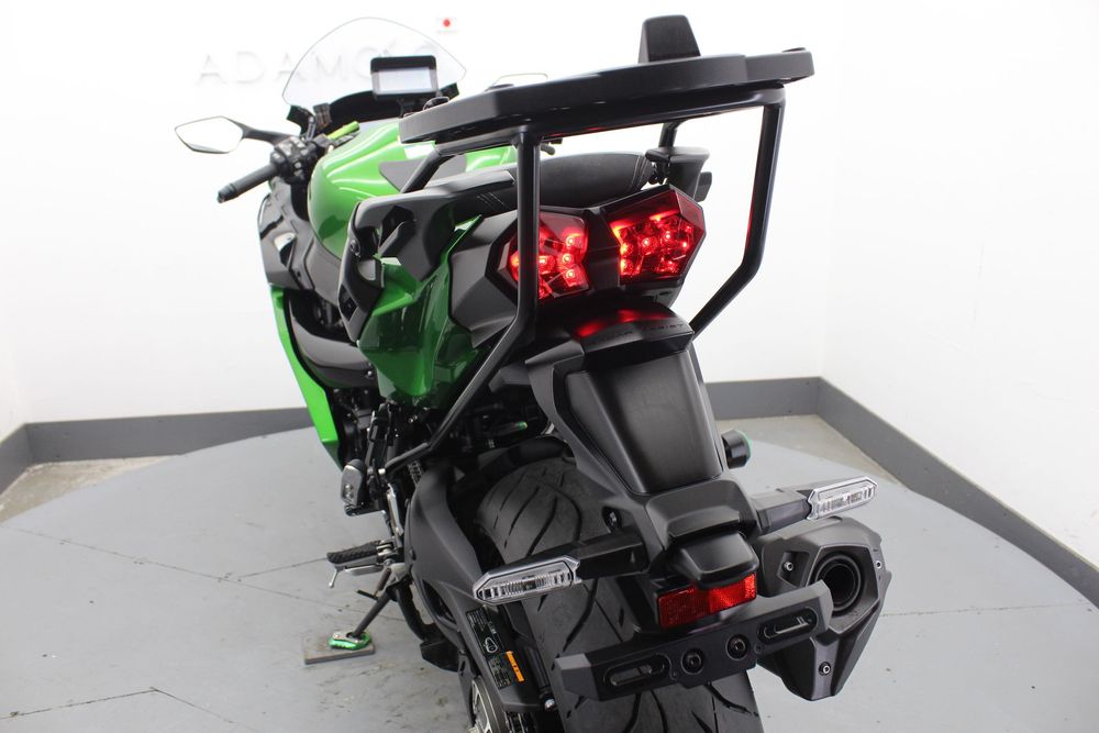 Kawasaki Ninja H2 SX