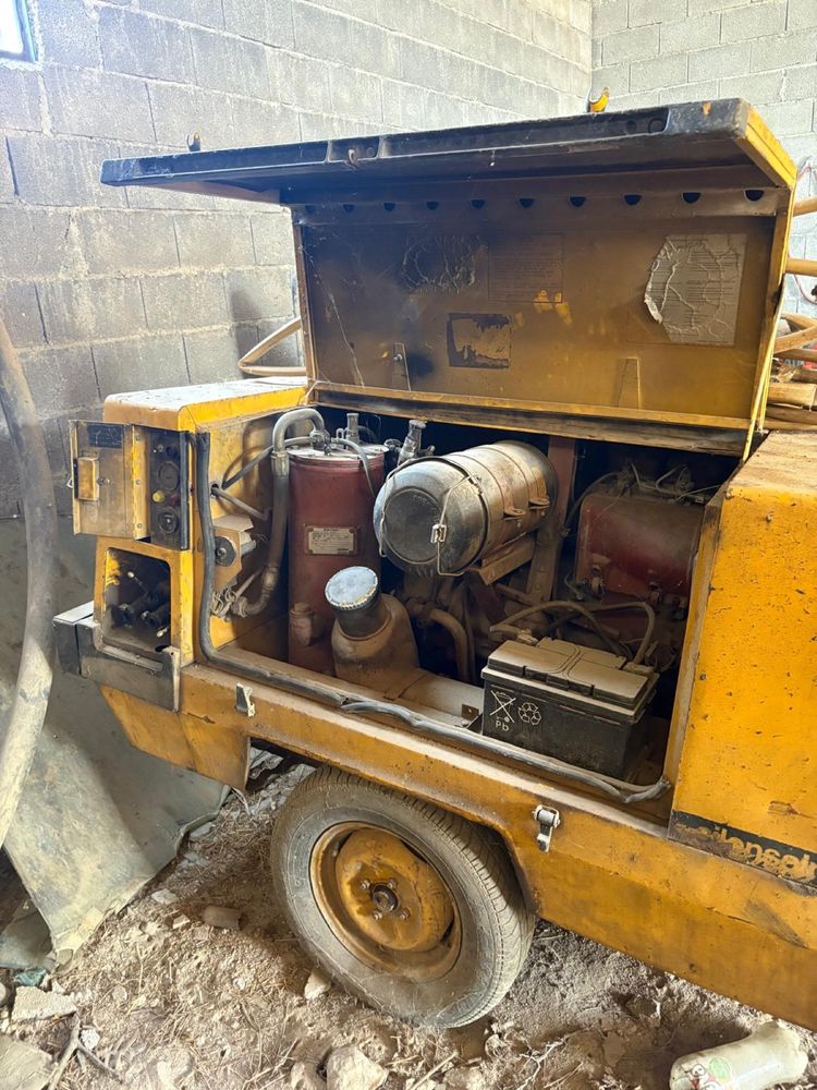 Compressor atlas