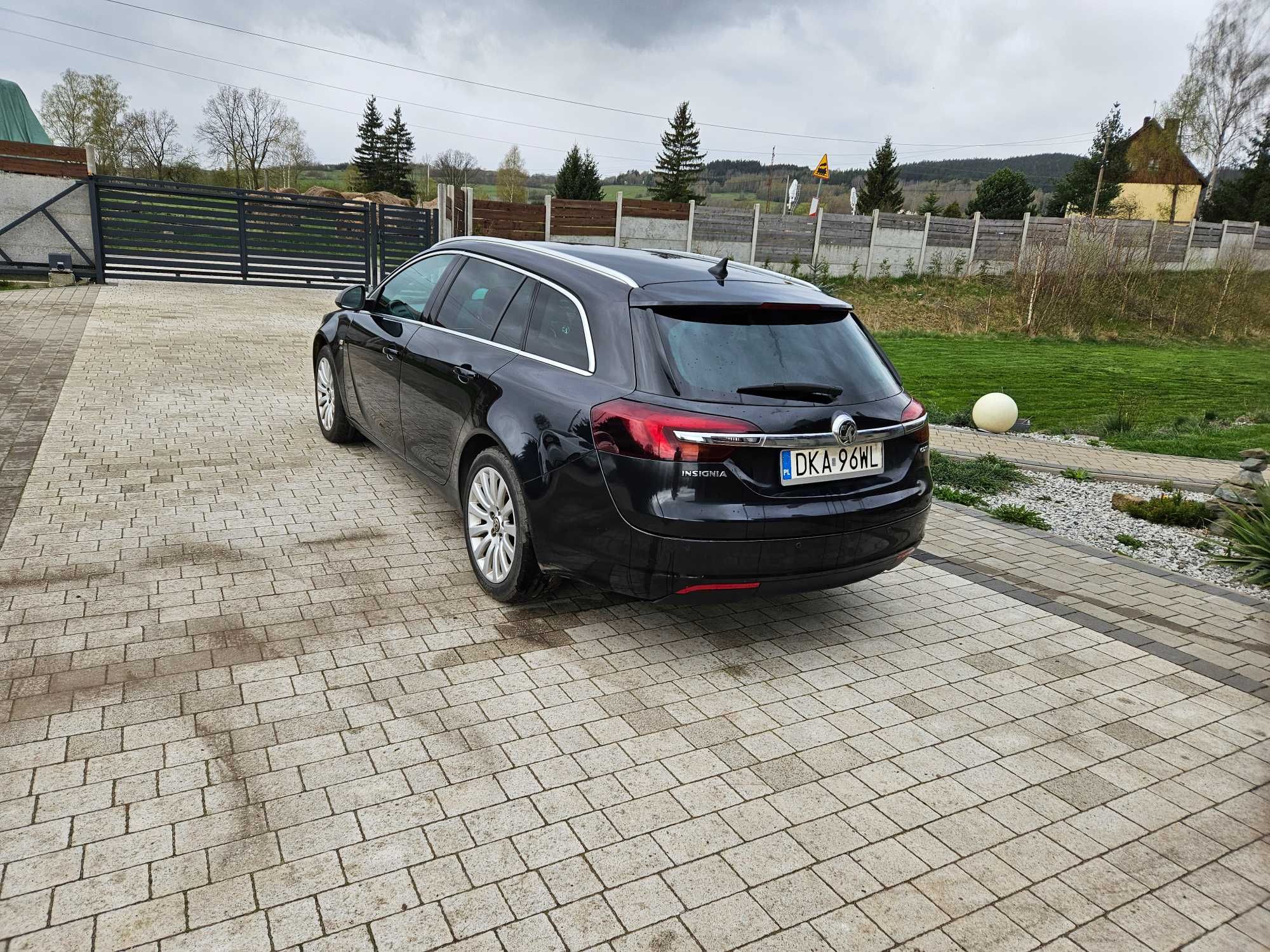 Opel insignia super auto