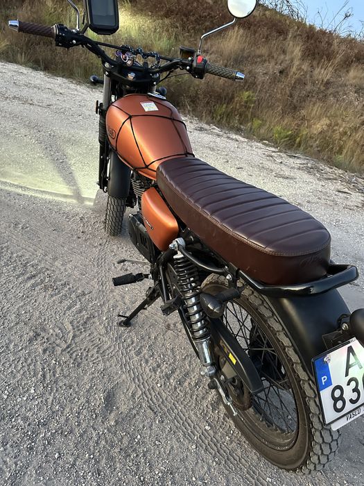 Mash Seventy 125