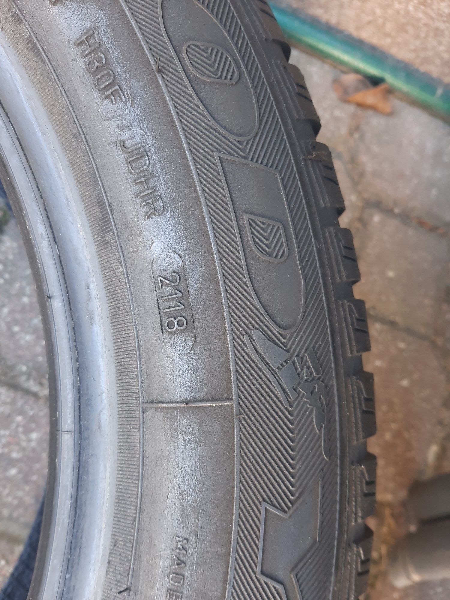 4x Opony zimowe 205/55/16 GoodYear Vector4Sasons/ 7mm / 2018r