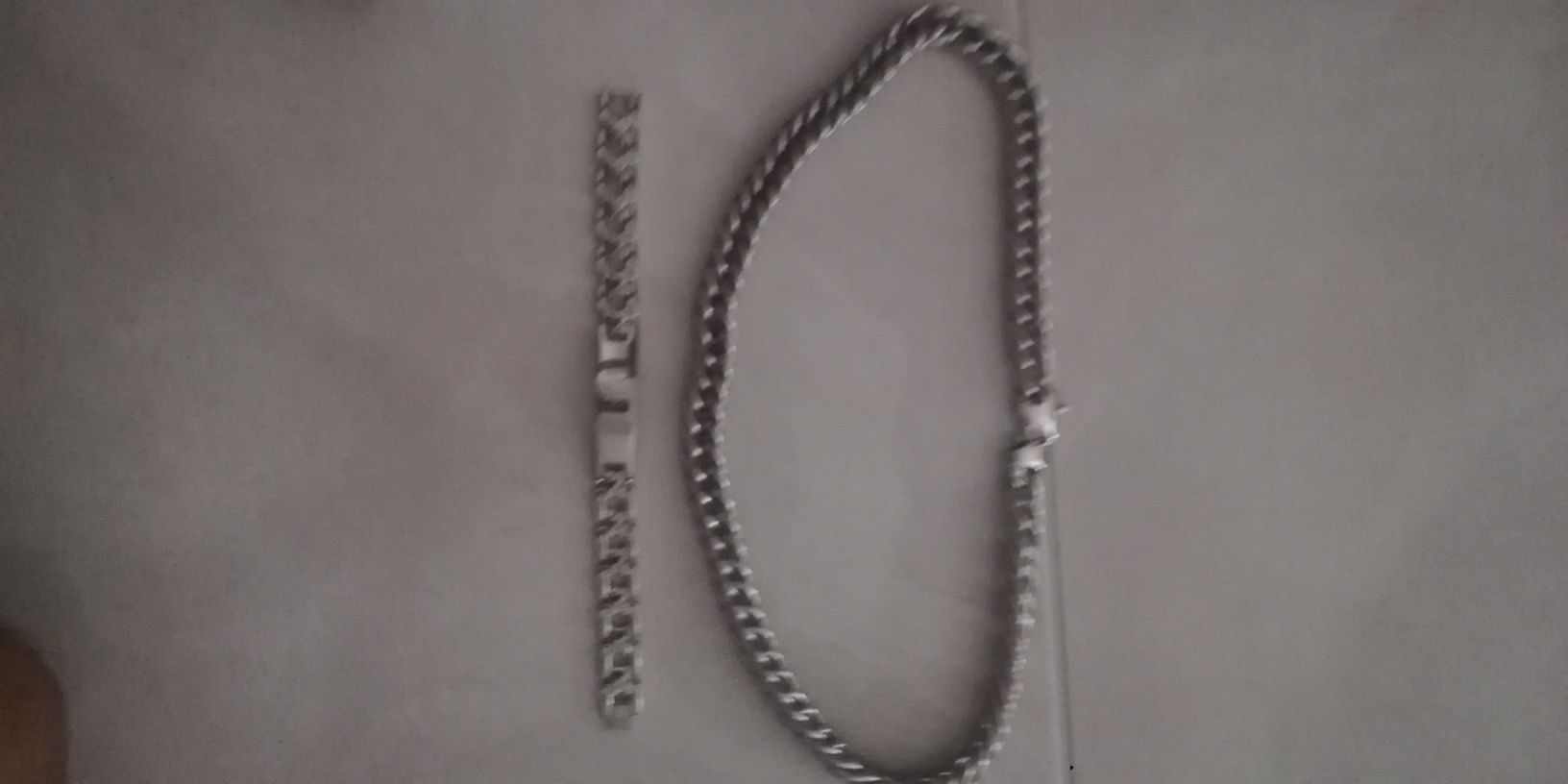 Fio e pulseira novos