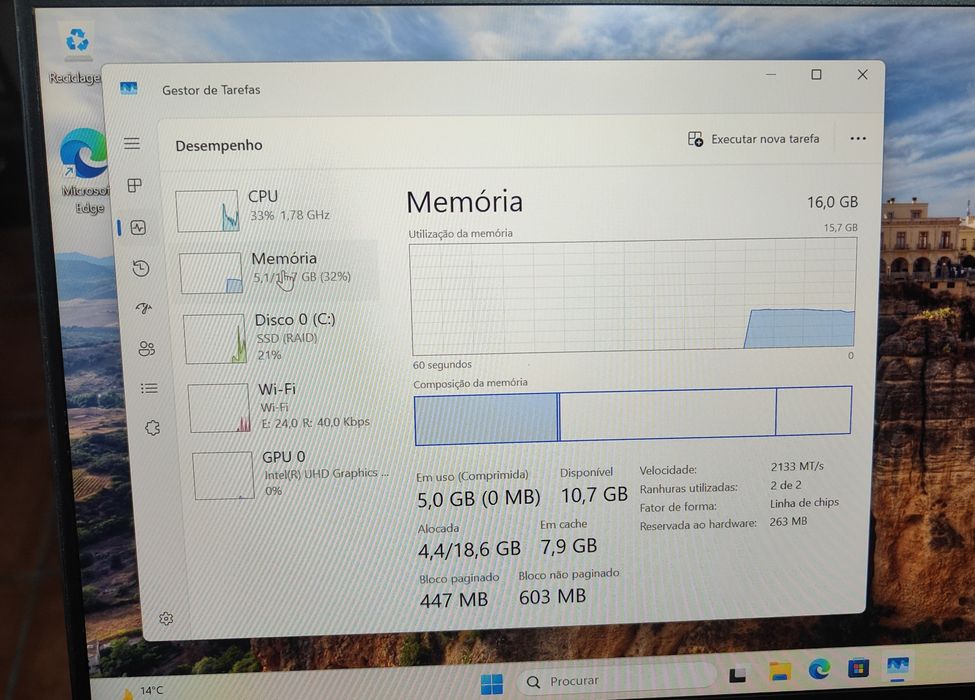 Portátil DELL XPS P82G 13" i7 8th 16GB RAM 512GB SSD M2 NVME