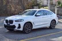 2022 BMW X4 xDrive30i