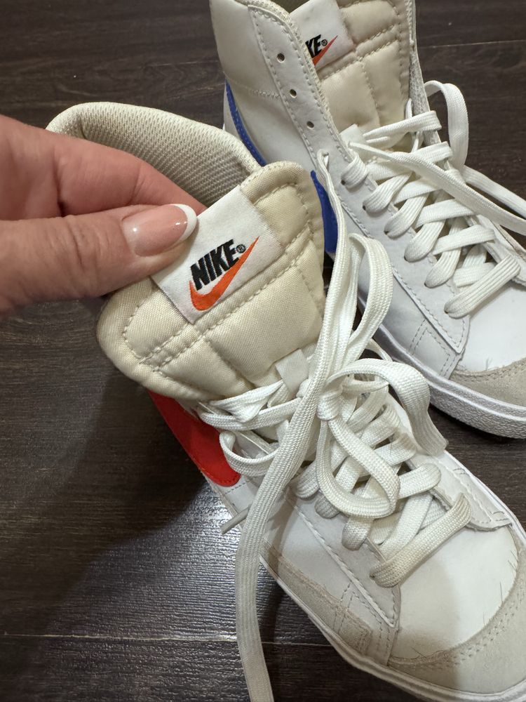 Nike высокие кроссовки