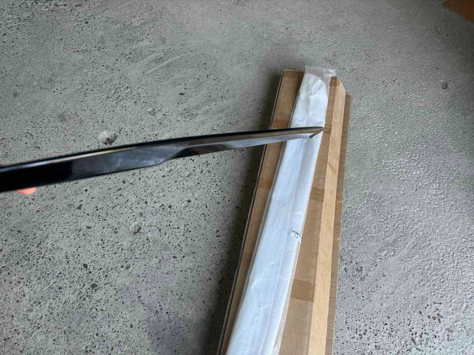 спойлер бмв 7 g11 G12 сабля на крышку багажника Bmw 7 15-22 Бленда г12