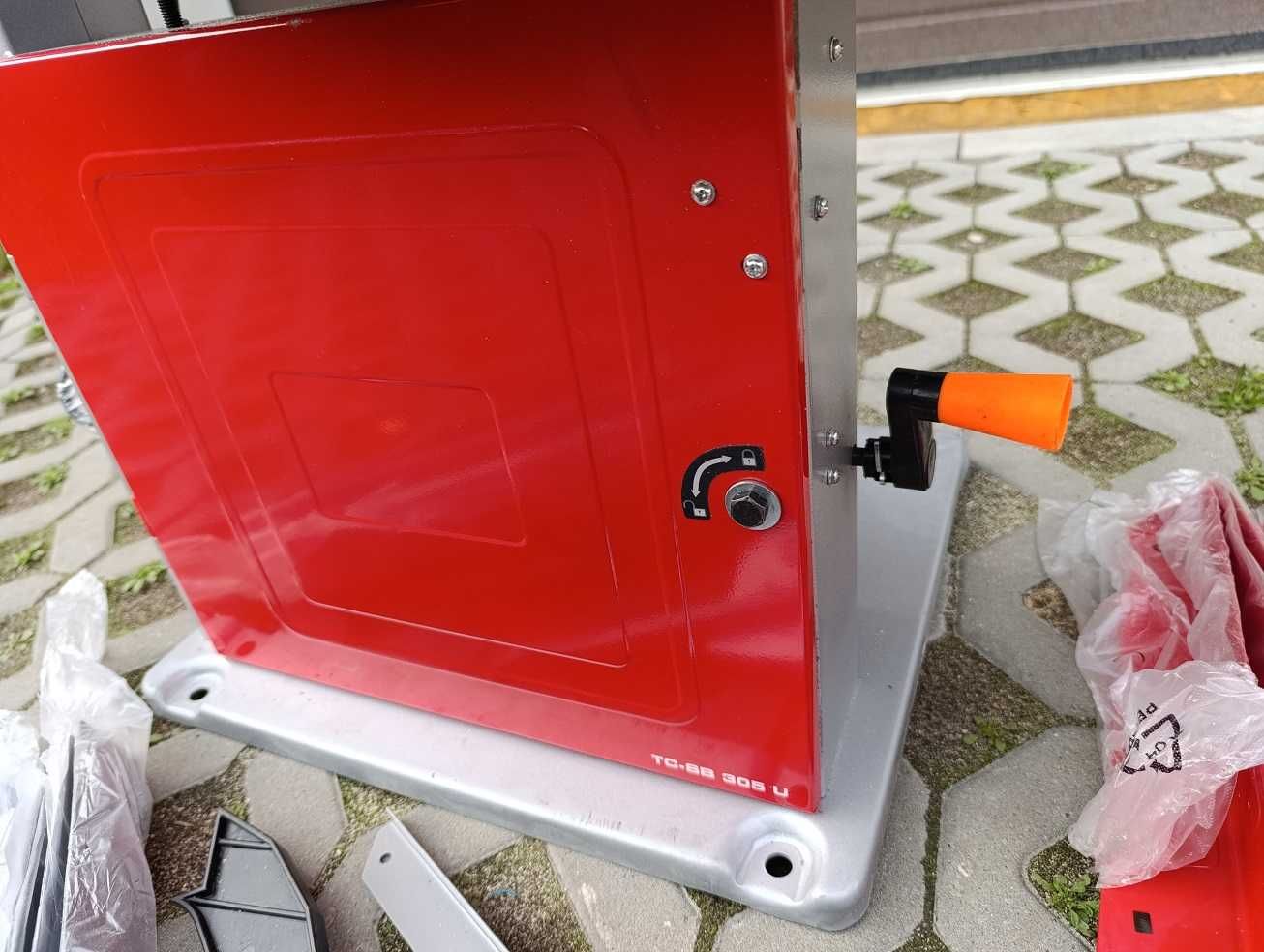 Piła taśmowa ze stojakiem Einhell TC-SB 305 U 750W 2320mm cięcie 170mm