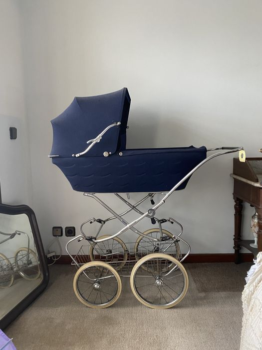Carrinho de Bebé Antigo da Marca Pré-Natal